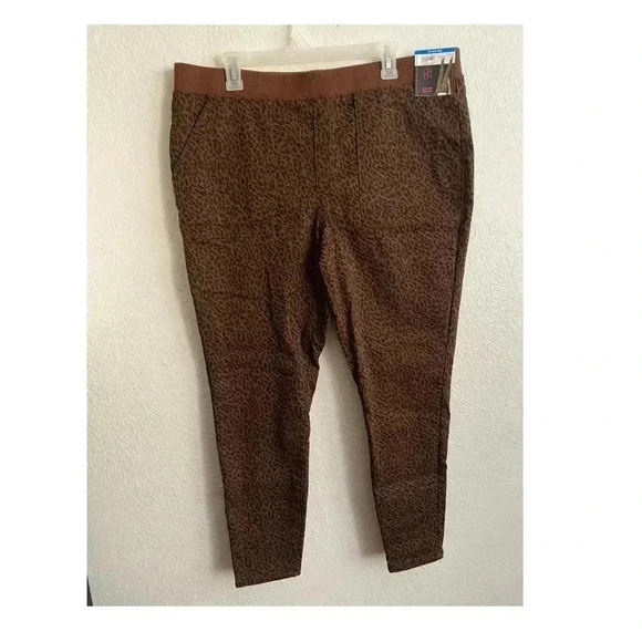 🆕NOHO Plus-Size Animal Print Mid Rise Jegging 🆕 - Picture 5 of 12